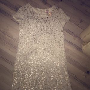 Beautiful white Justice dress!